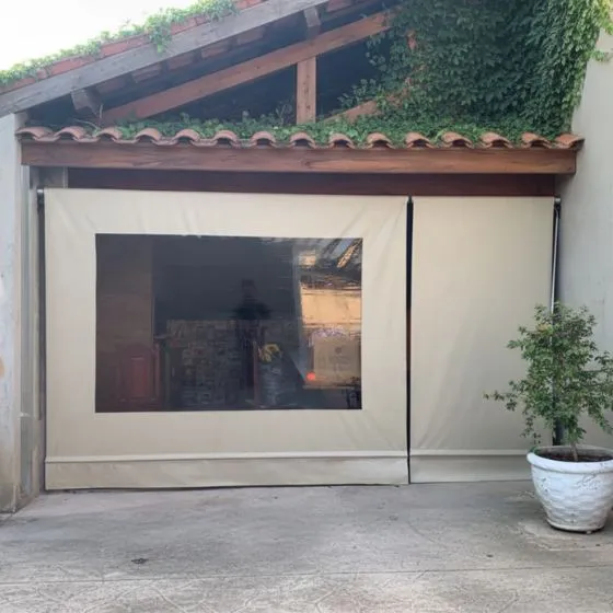 Toldo Cortina — Fechamento Vertical - Toldos Porto Ferreira